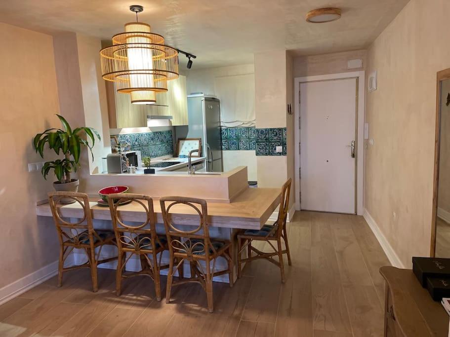 Maravilloso Apartamento En Primera Linea De Playa. 토레과디아로 외부 사진