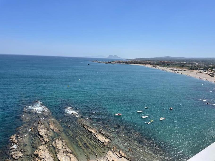 Maravilloso Apartamento En Primera Linea De Playa. 토레과디아로 외부 사진