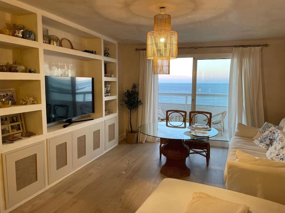 Maravilloso Apartamento En Primera Linea De Playa. 토레과디아로 외부 사진